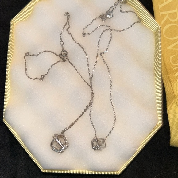 Necklace - Picture 2 of 4